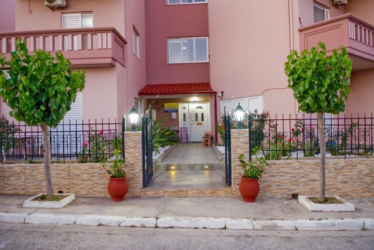 Margarita Αpartments Sea View Apartment Palaiochora Exterior photo