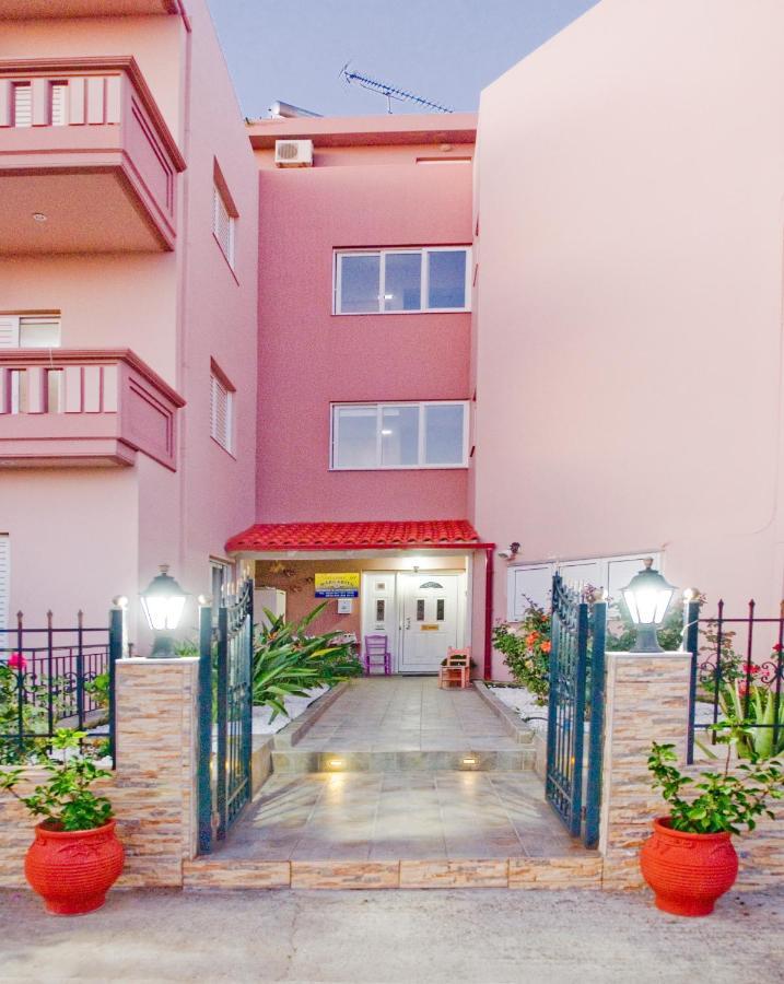 Margarita Αpartments Sea View Apartment Palaiochora Exterior photo
