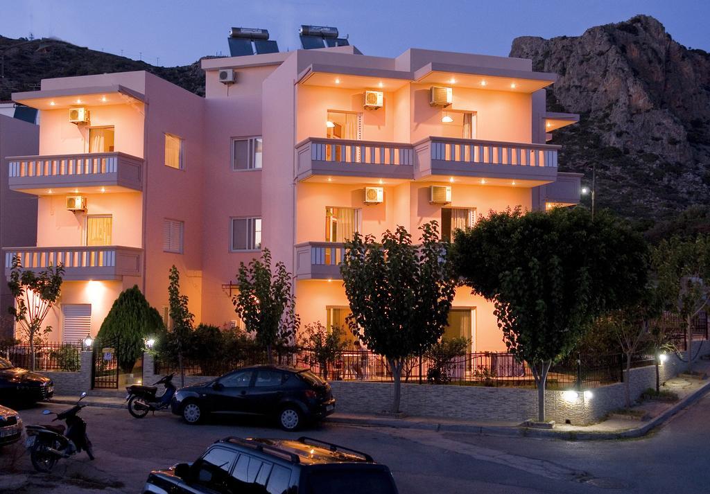 Margarita Αpartments Sea View Apartment Palaiochora Exterior photo